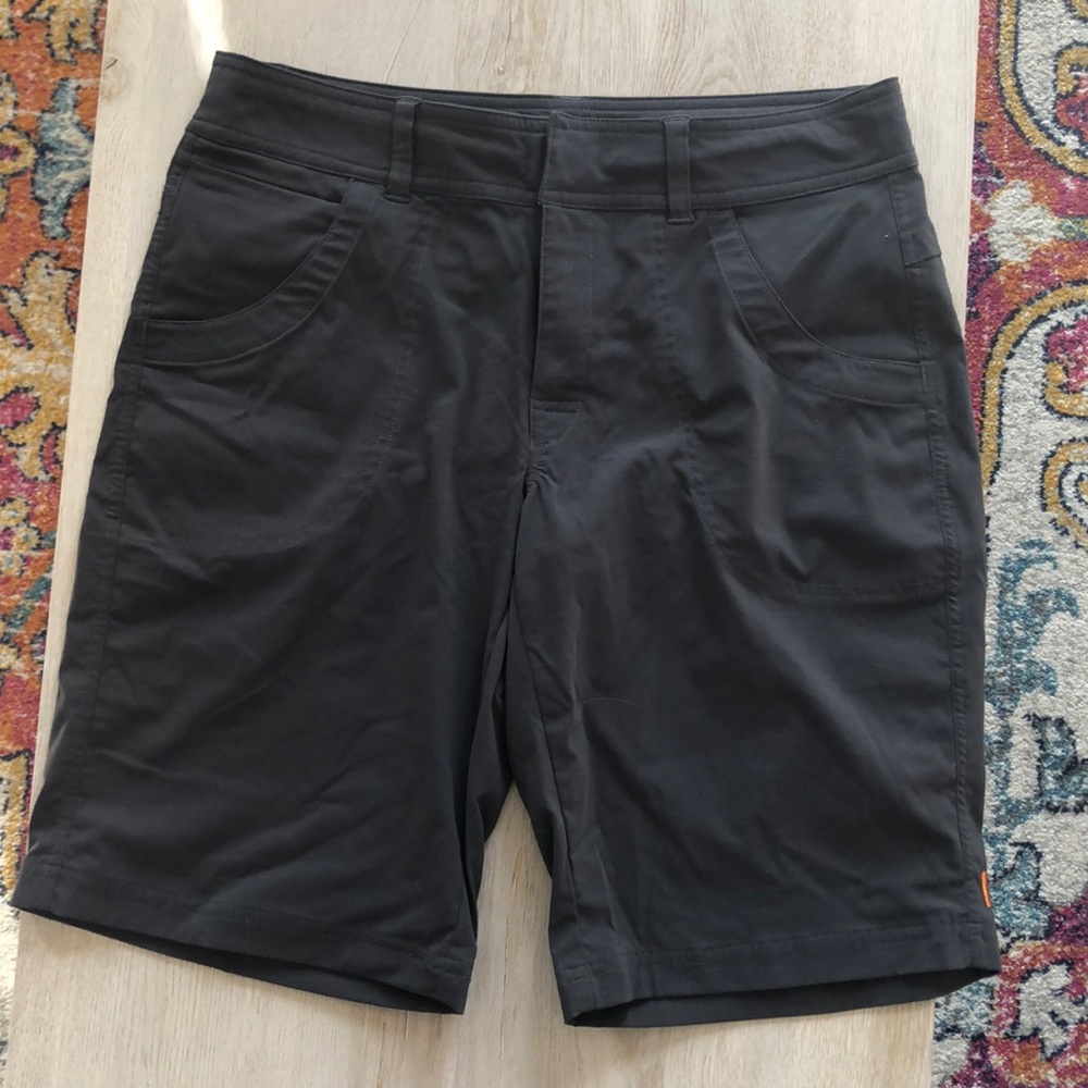 Lucy active shorts